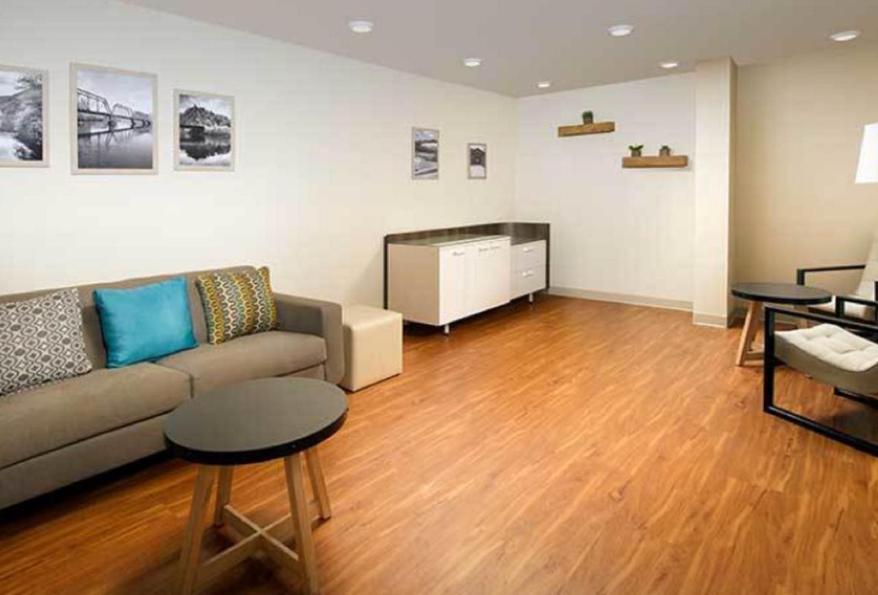 Woodspring Suites Allentown Dış mekan fotoğraf