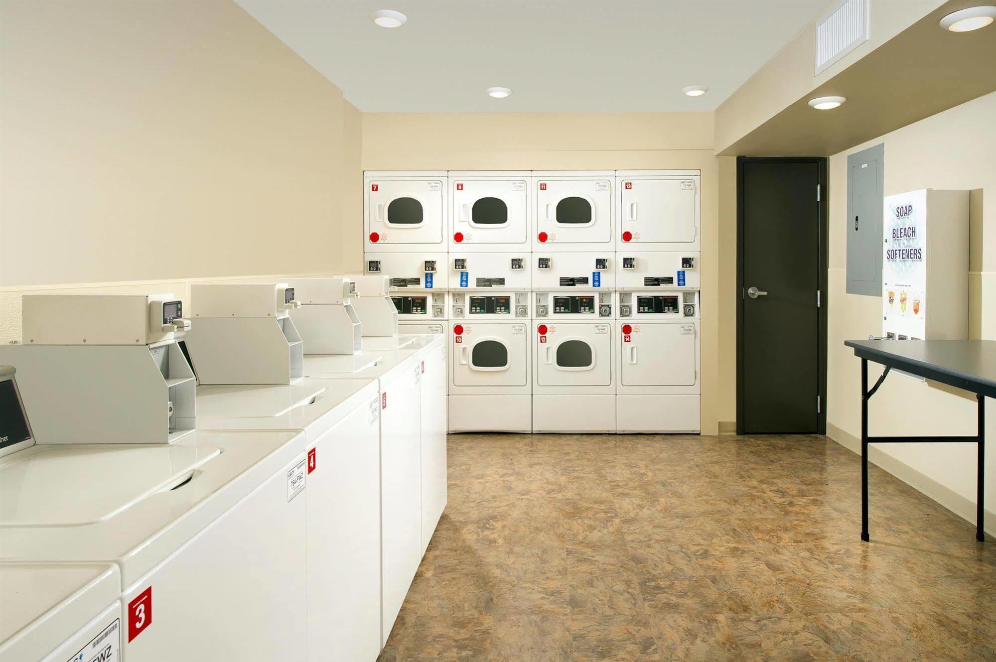 Woodspring Suites Allentown Dış mekan fotoğraf